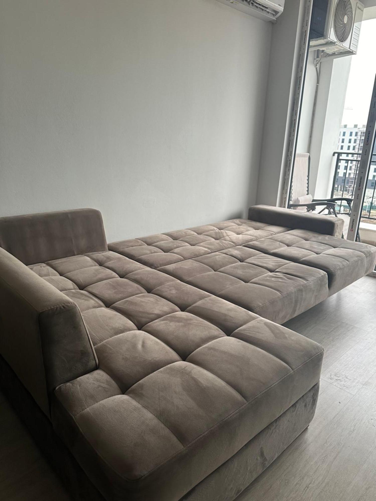 Apartment R&e